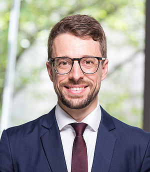 Dr. Manuel Gräf
