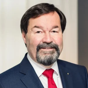 Dr. Michael Pap